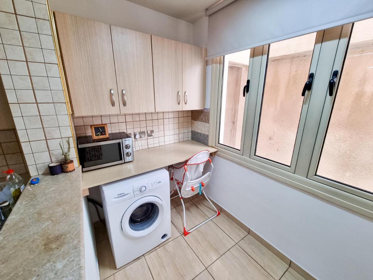 Sunbay City Rooms Ларнака Экстерьер фото