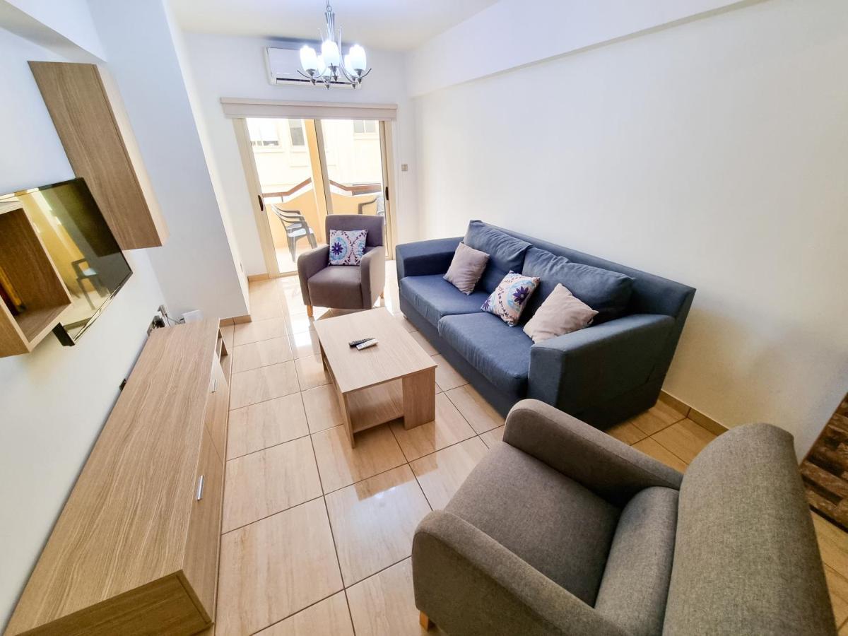 Sunbay City Rooms Ларнака Экстерьер фото