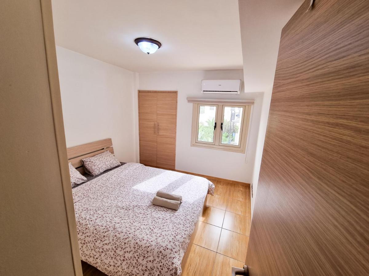 Sunbay City Rooms Ларнака Экстерьер фото
