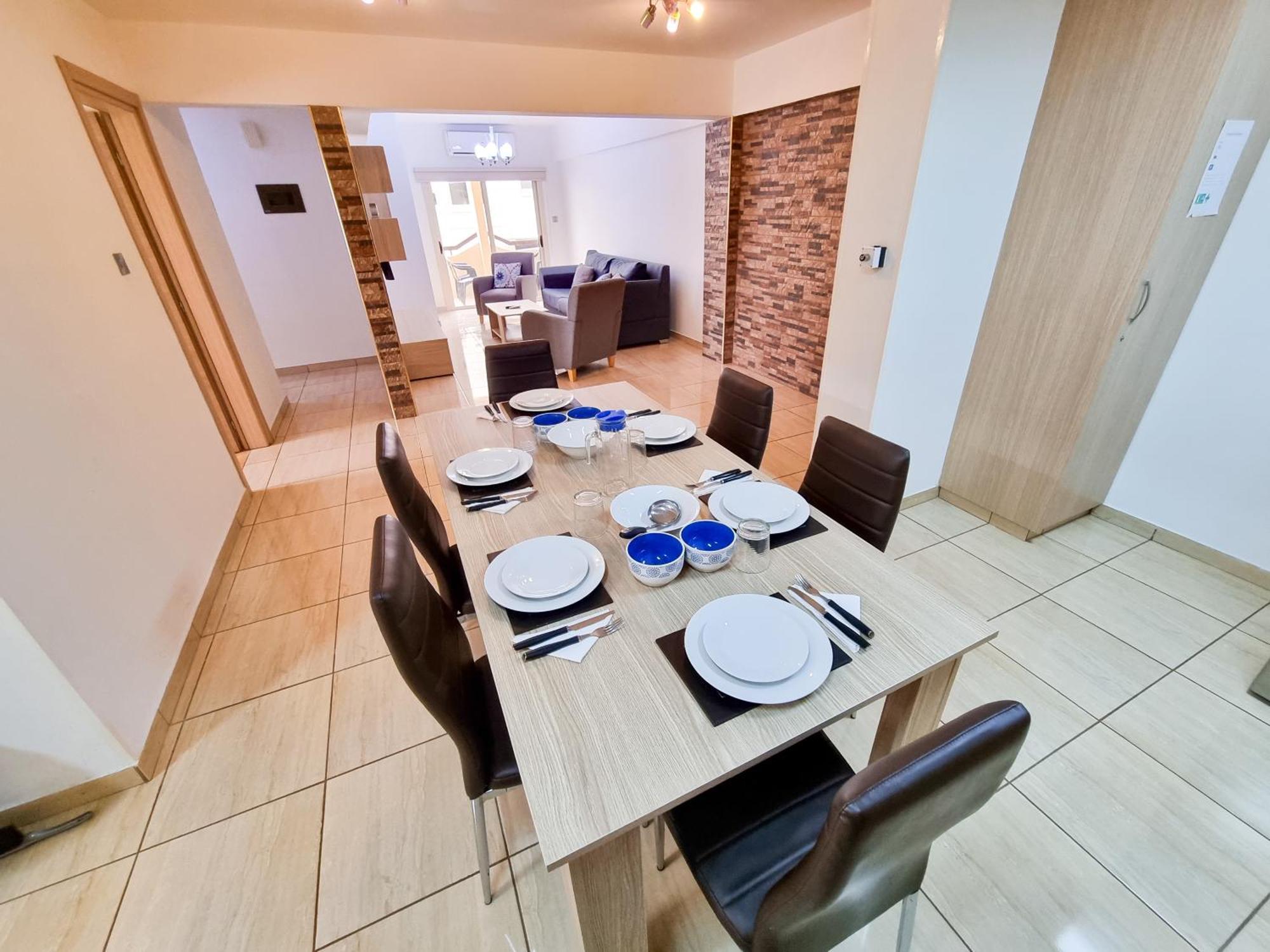 Sunbay City Rooms Ларнака Экстерьер фото